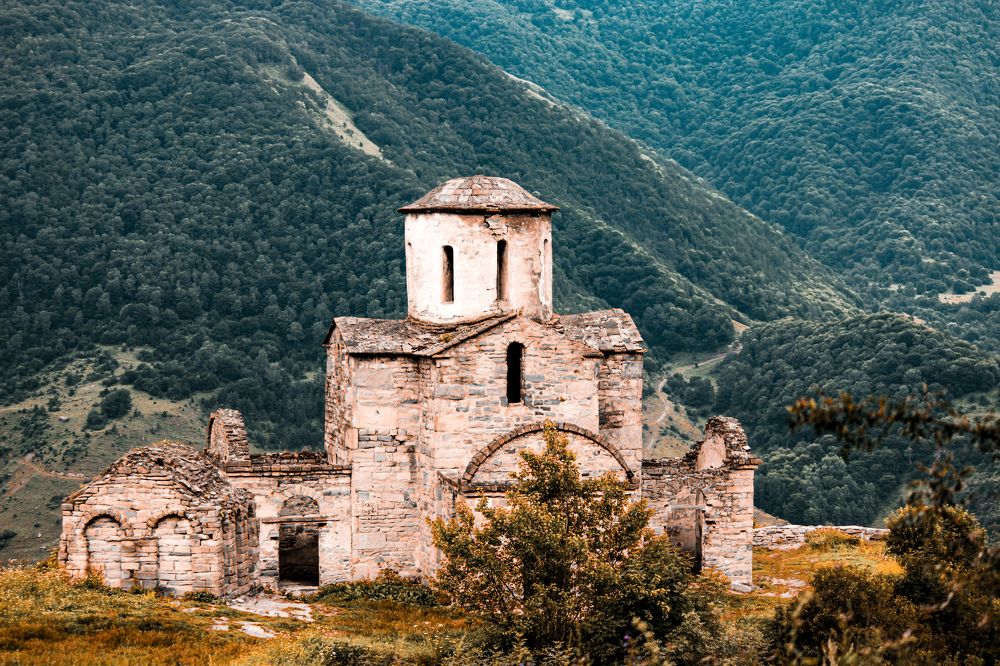 Там высоко,  где нет никого...