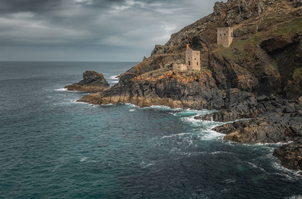 Photograph by Vitalij Bobrovic