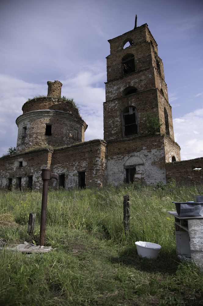 А жизнь то есть!