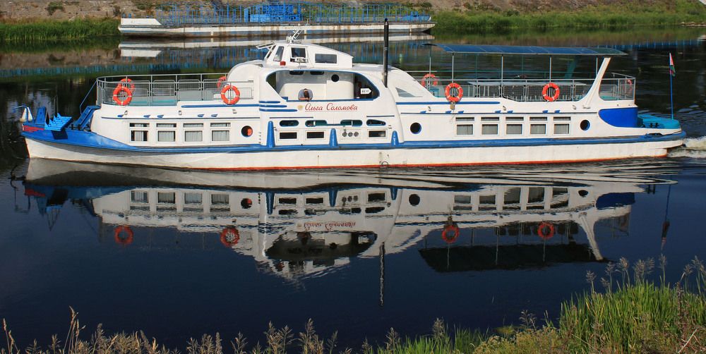 Сразу два корабля