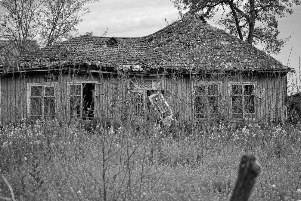 Зброшенный дом