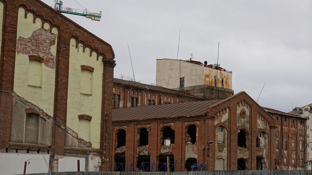 Photograph by Angelo Sab