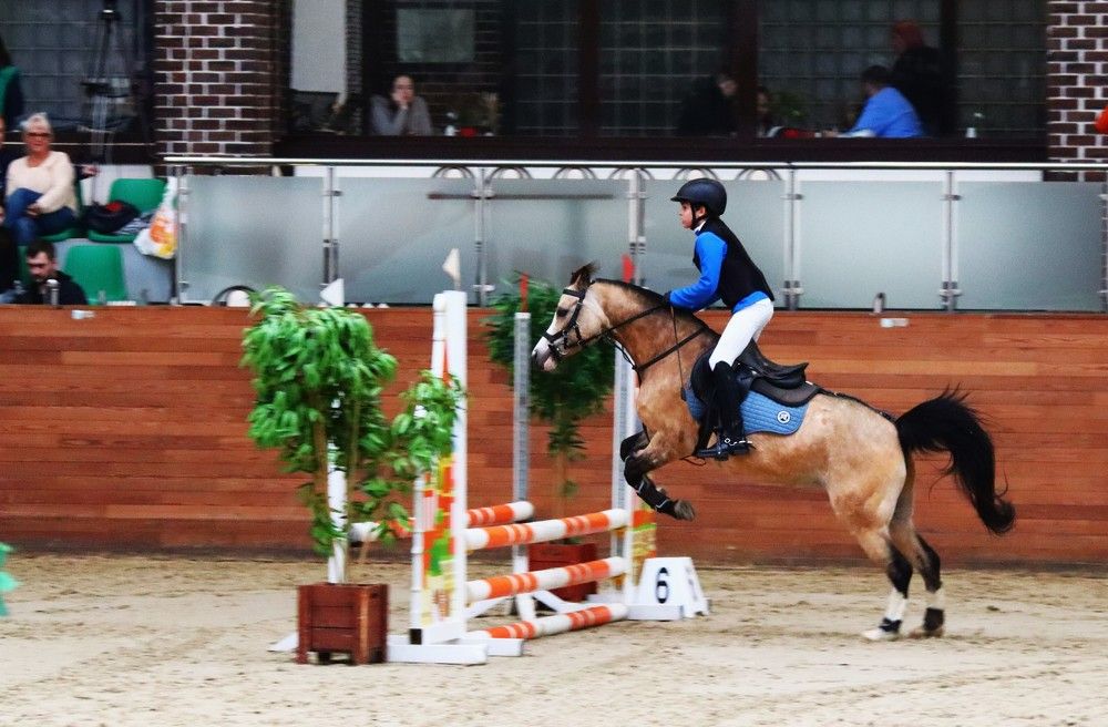 Через барьер