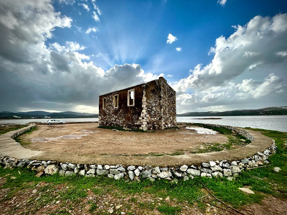 Photograph by Ahmet Aka