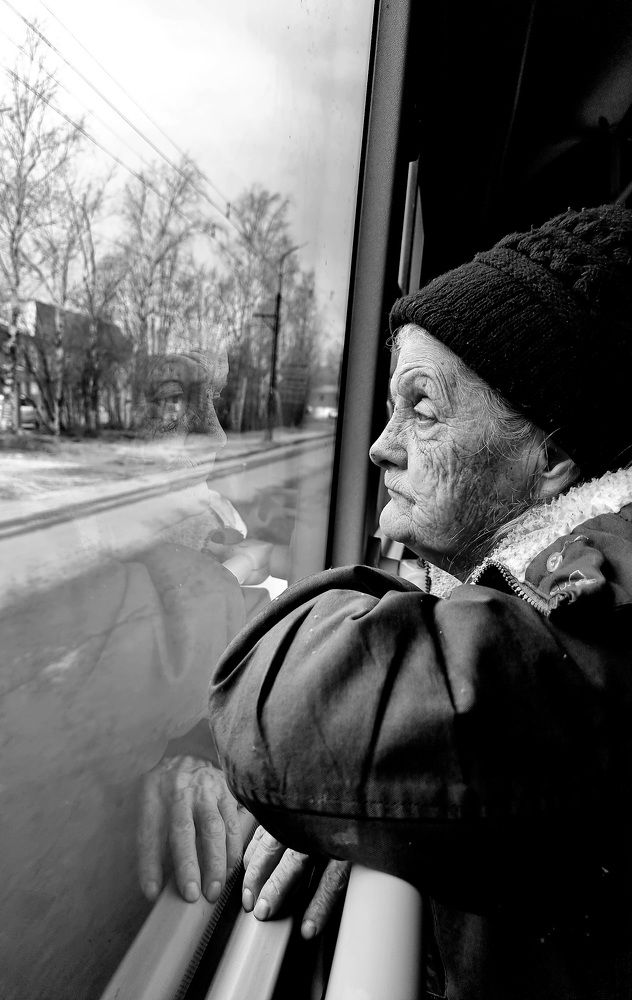 Фотография автора ОЛЬГА БУЛЫЧЕВА