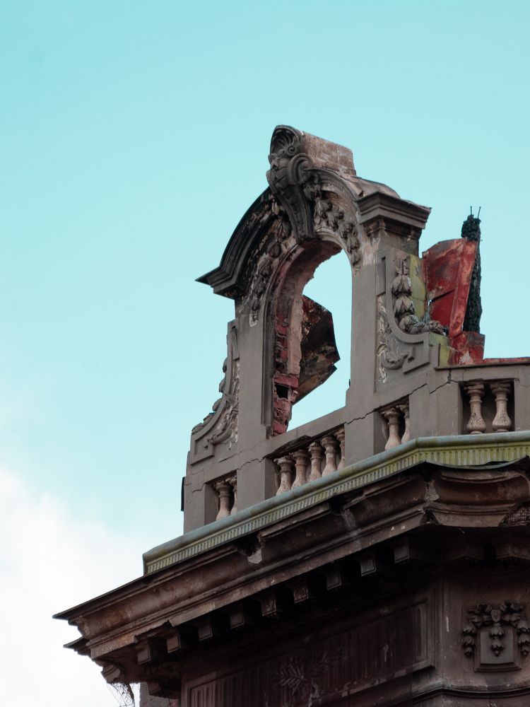 Photograph by Nataly Kiru