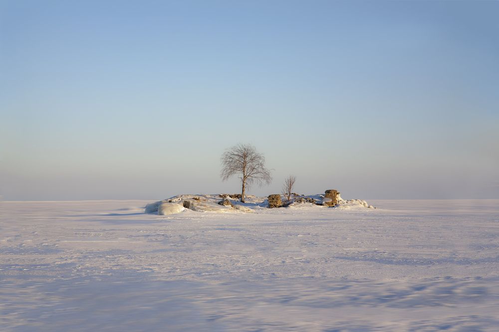 Белая пустыня озера.
