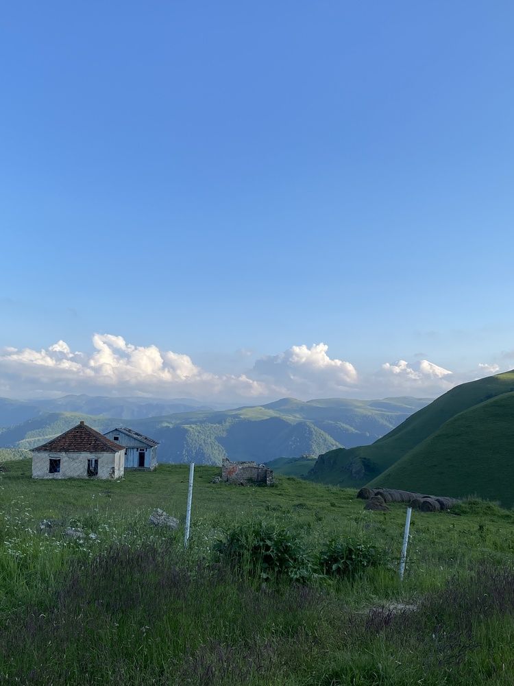 Пустота. Заброшенные дома в Приэльбрусье