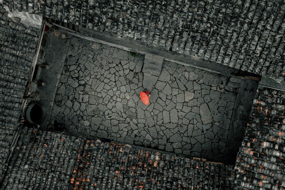 Photograph by Van Nguyen