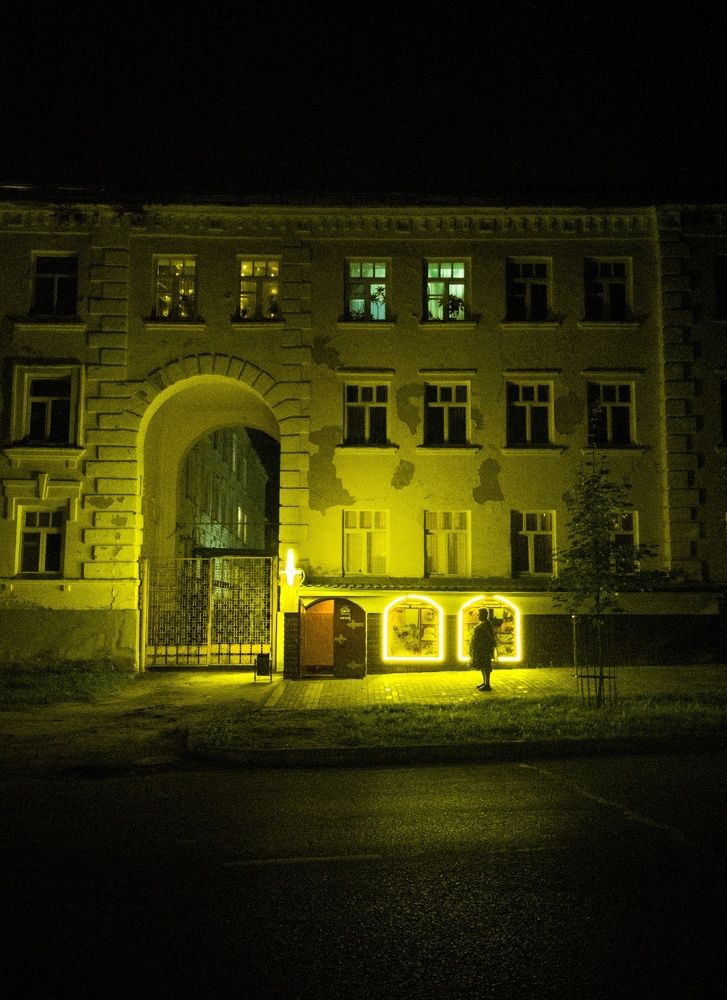 Линч заезжал