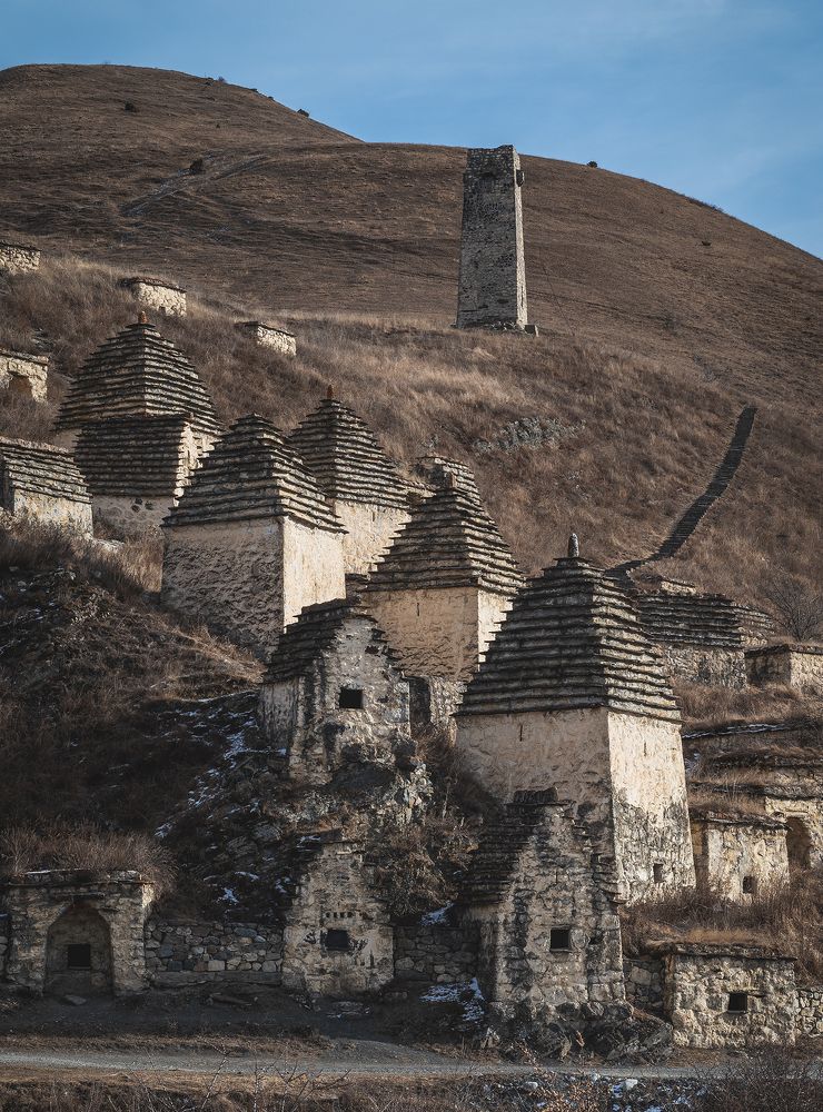 Даргавский некрополь