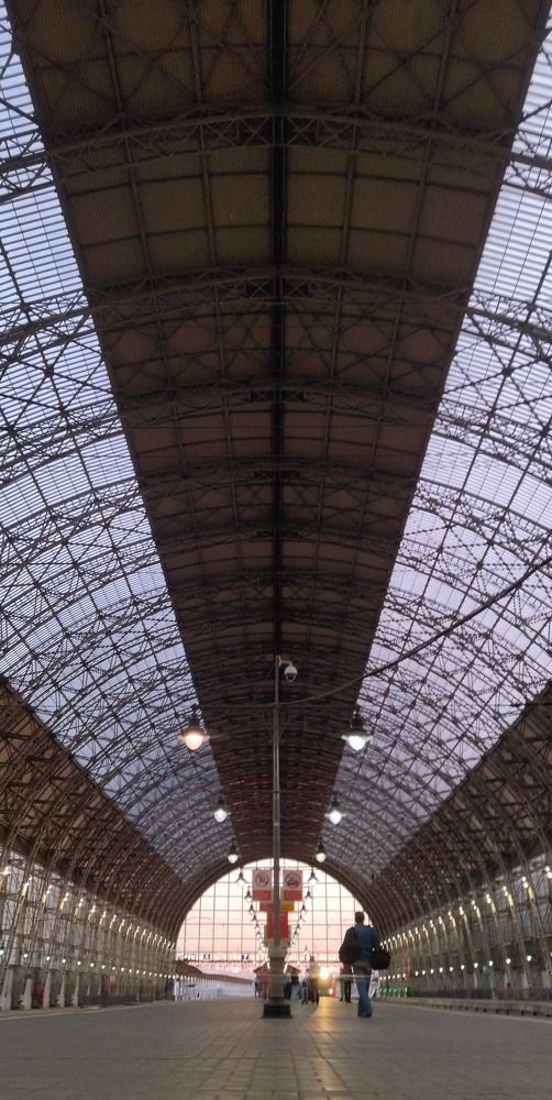 Симметрия вокзала