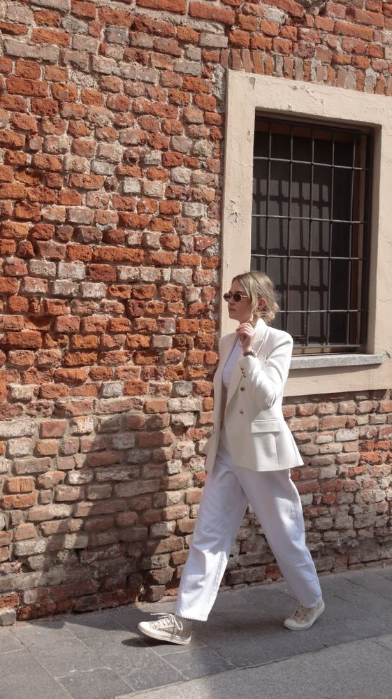 Photograph by Maria Kravchenko