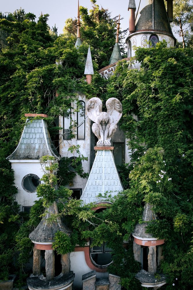 Photograph by Fabien Sans