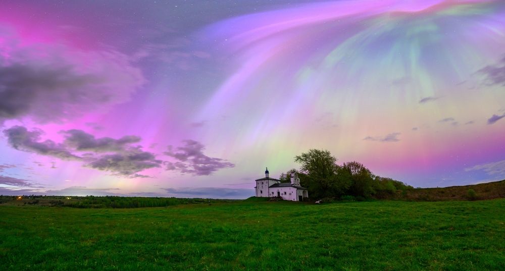 Photograph by Roman Dmitriev