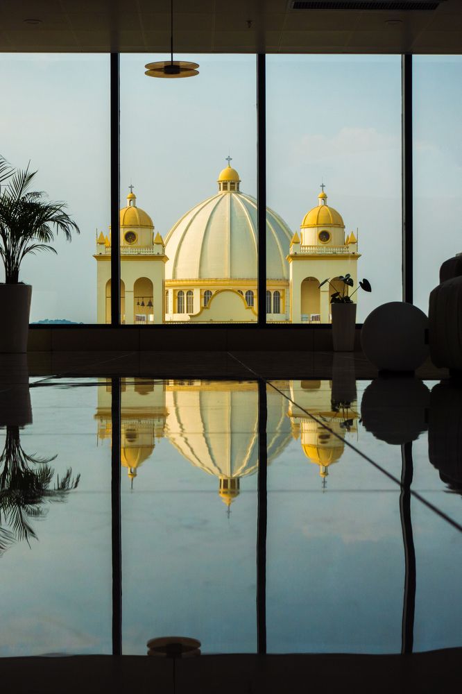 Dance with the floor