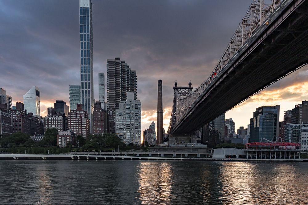 Манхеттан, Мост Куинсборо