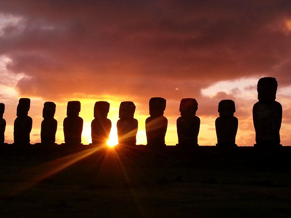 Рассвет на Тонгарики...