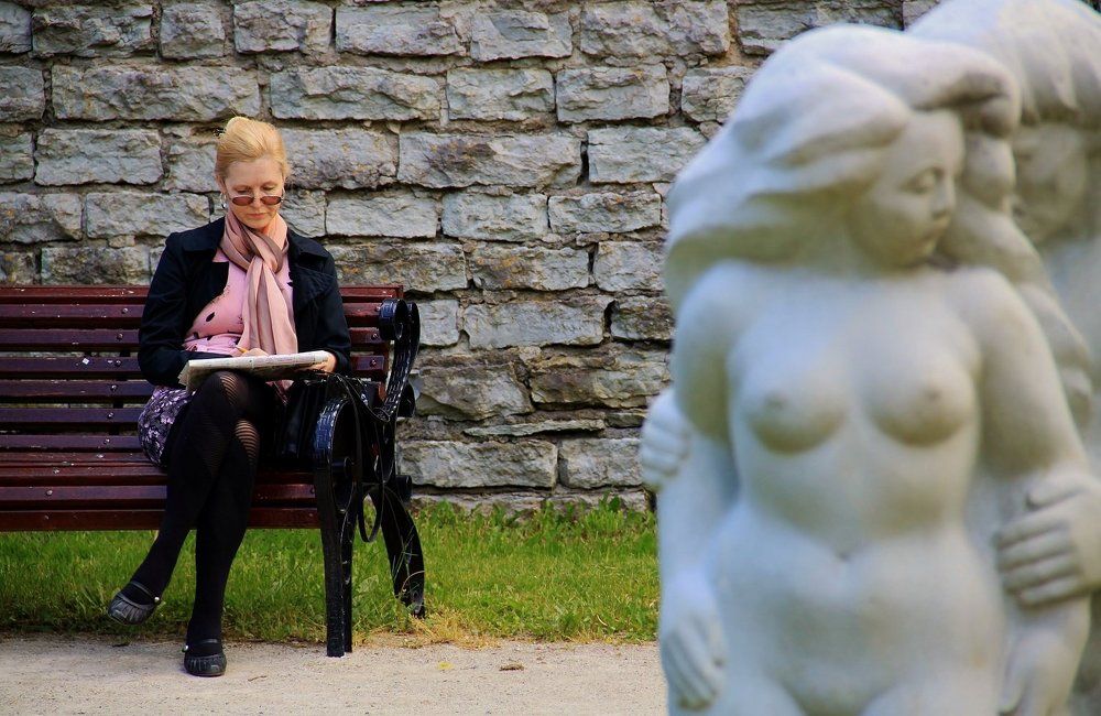 В мыслях о "ню"......................