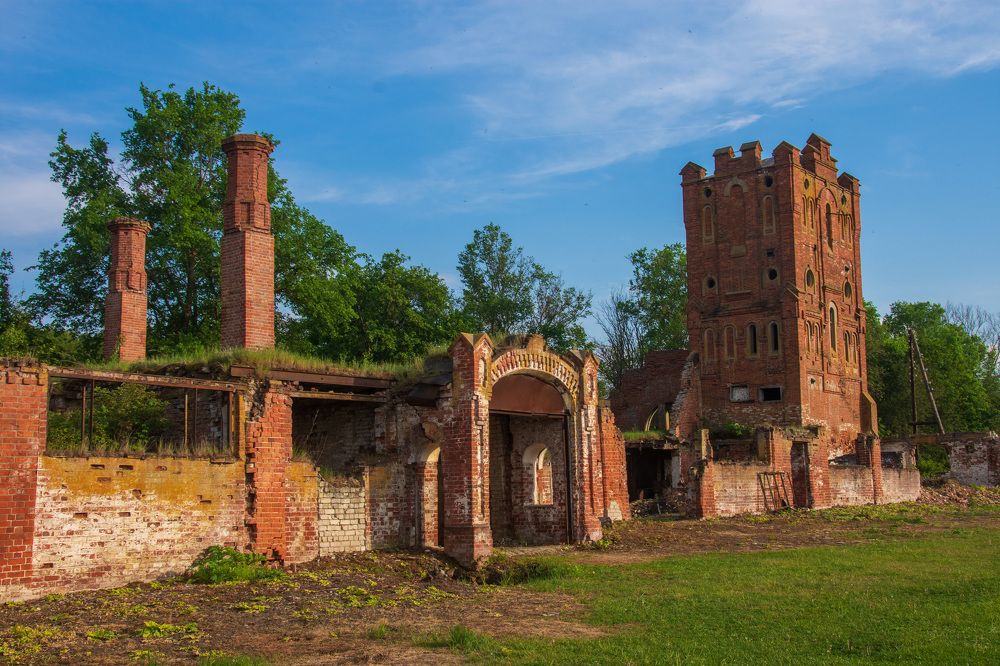 Графские развалины.