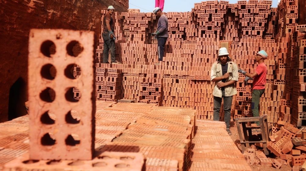 Photograph by Jfsykll Vvxk