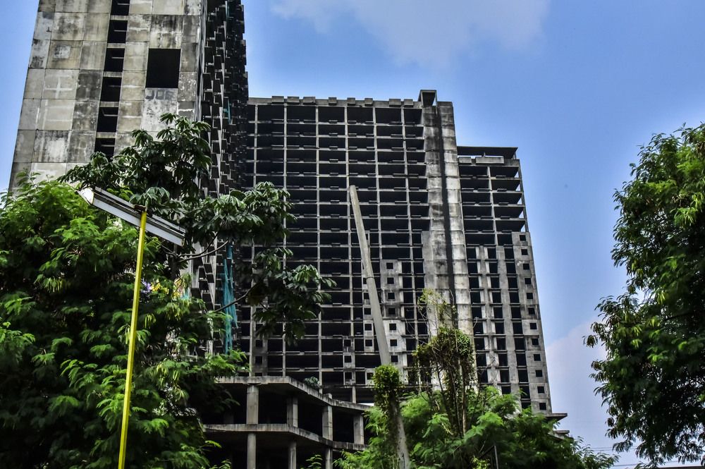 Apartments that failed to be built.