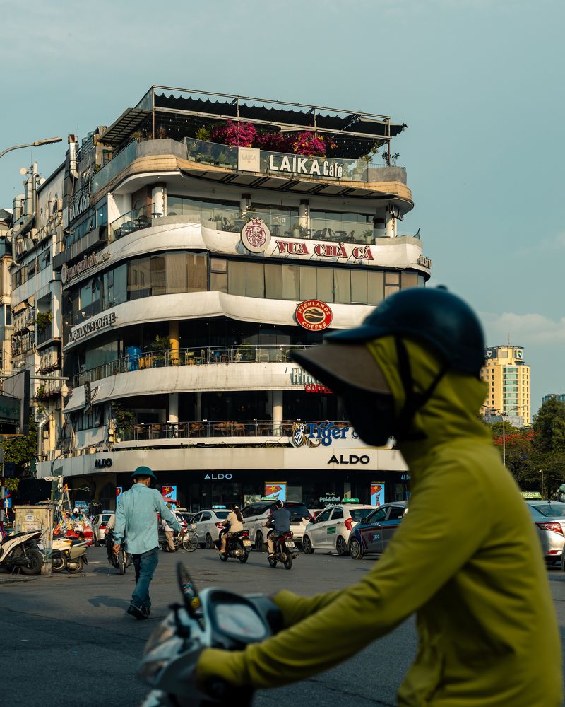 Photograph by Khiêm Nguyễn Xuân