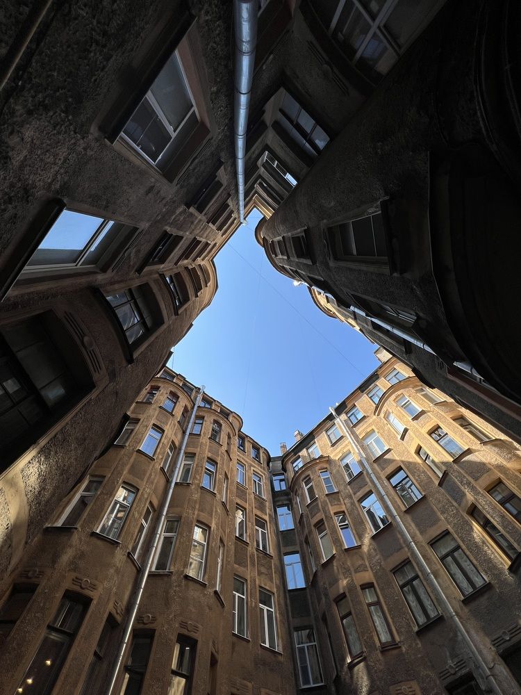 Фотография автора Яна Макеева