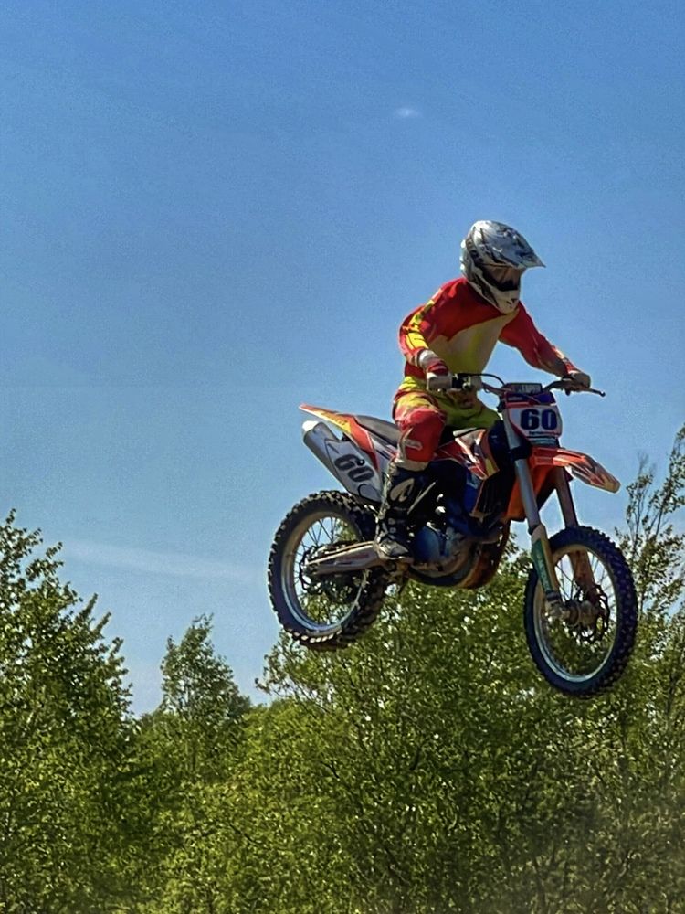 Фотография автора Елена Меньшикова