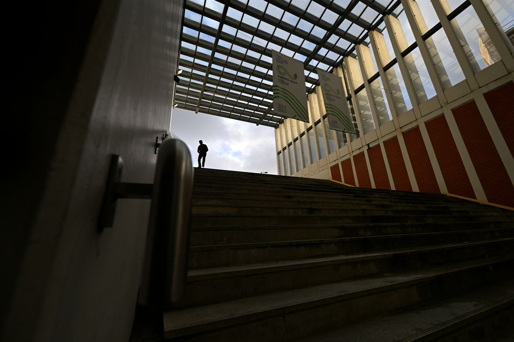 Today I still need the handrail...