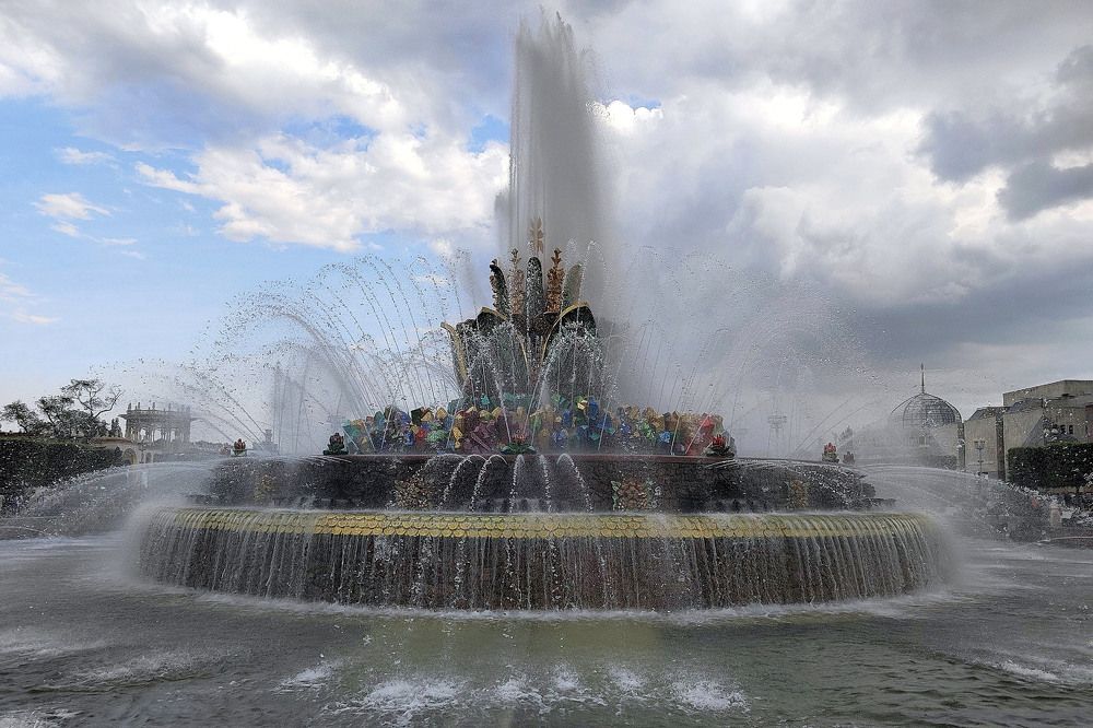 Москвa.  Снимaлa  Сaшa.