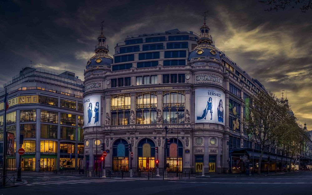 Photograph by Theo Castillon