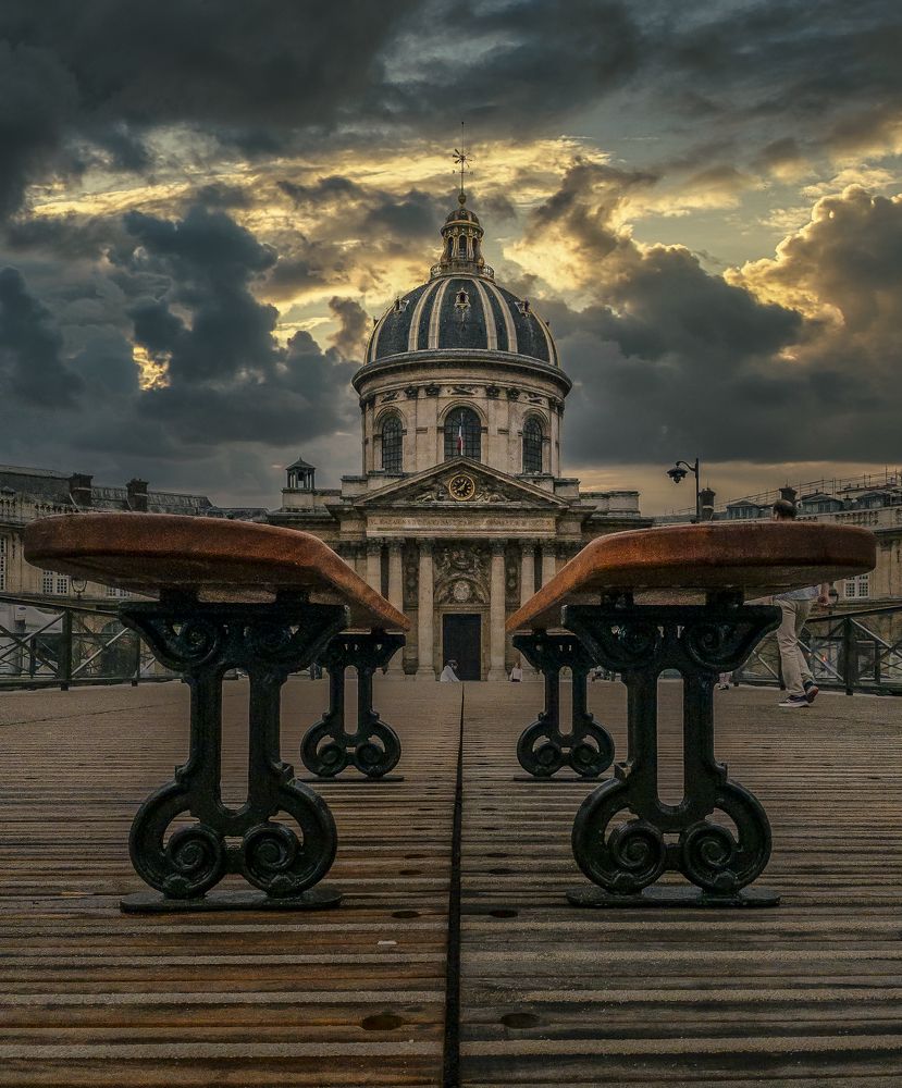 Photograph by Theo Castillon