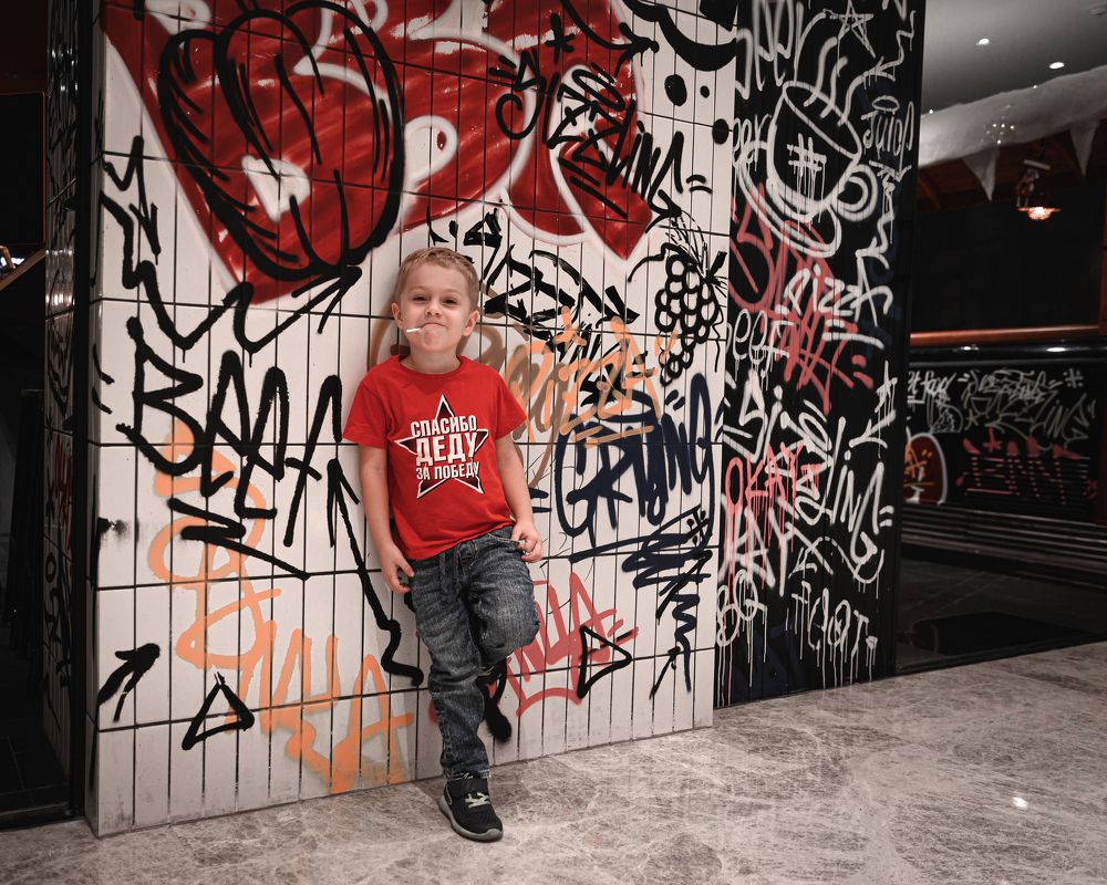 Фотография автора Эдуард Тихонов