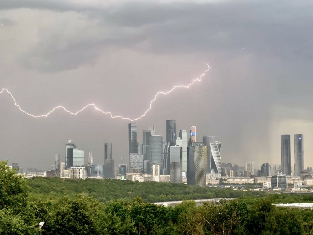 Фотография автора Юрий Пустовит
