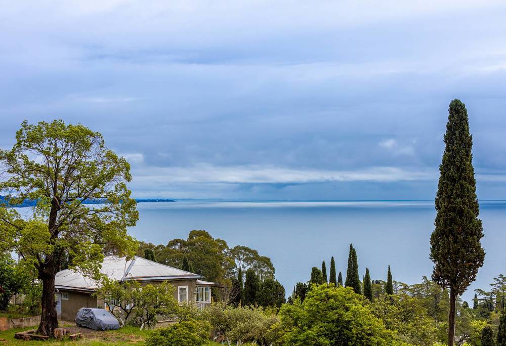Там где руками, трогаешь облака.