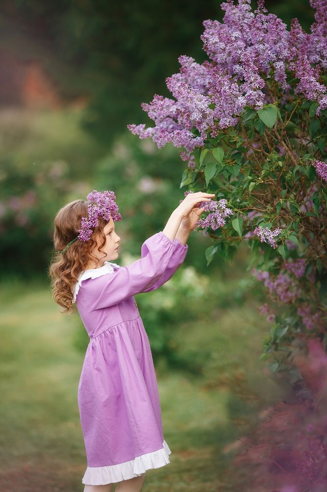 Катя и сирень