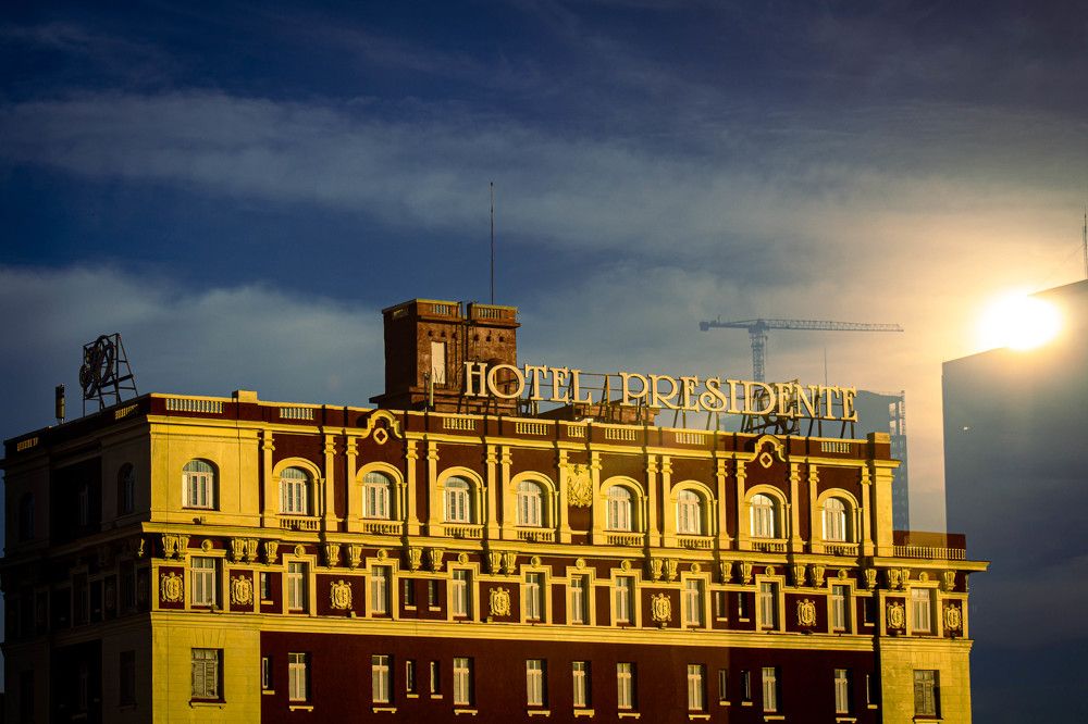 Welcome to the Hotel, Presidente