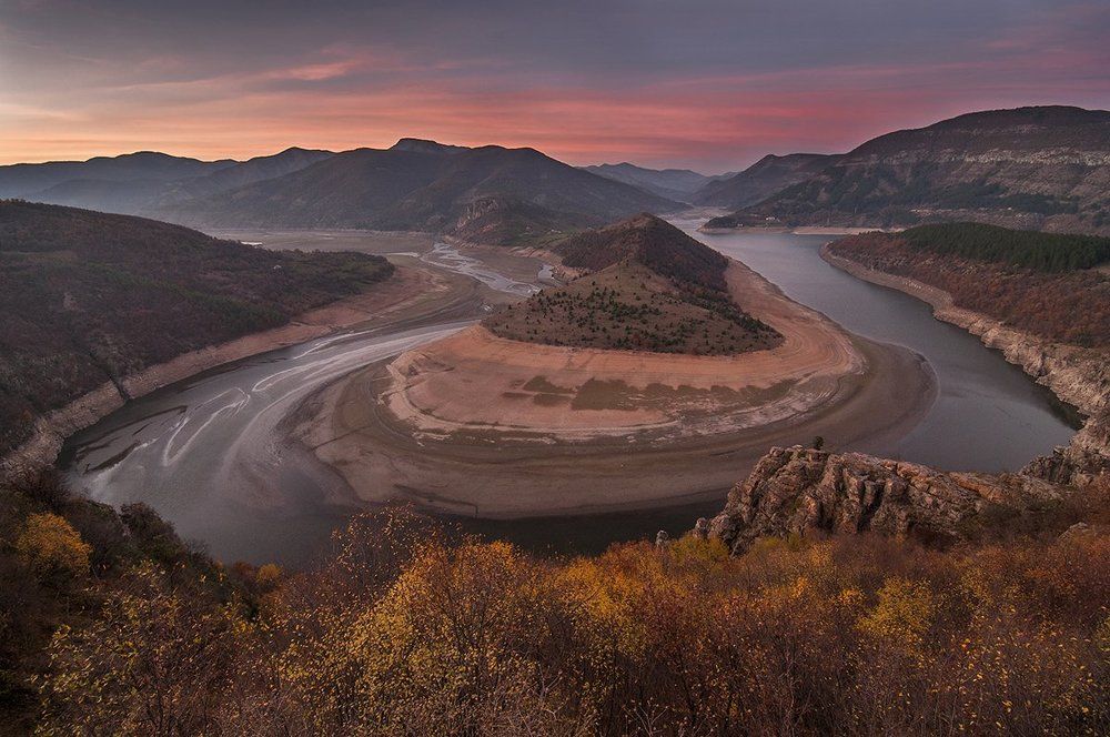 Аdventure to the heart of the mountain