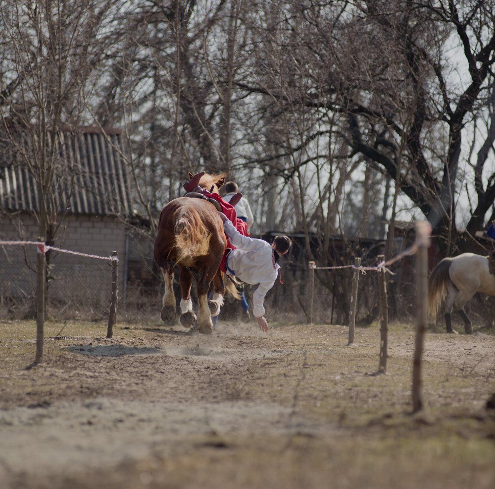 касание..........