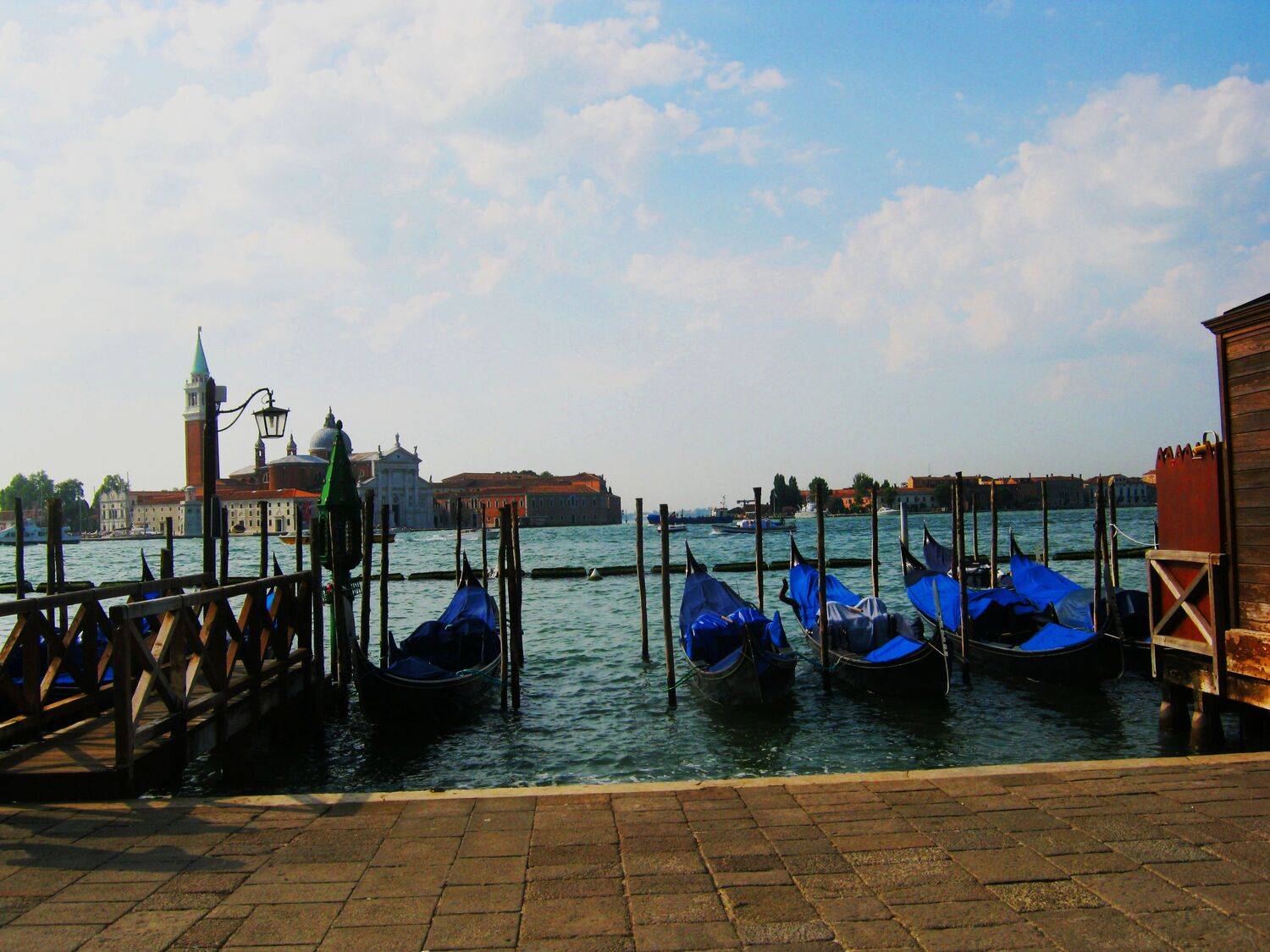 Photo #10706771