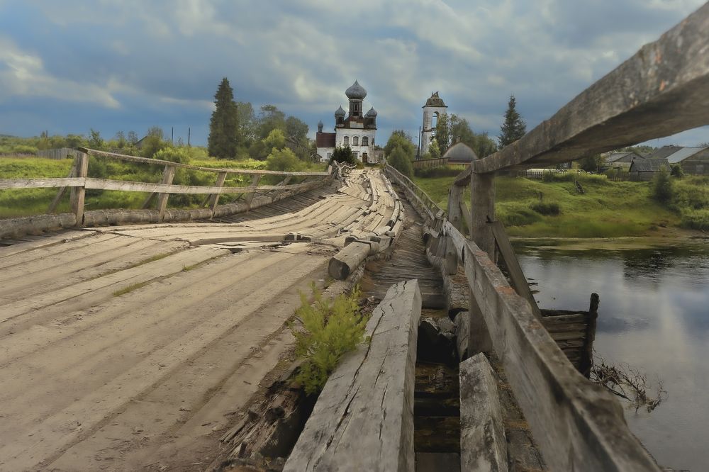 Был мост...Река Кена, ряжевый мост в деревню Измайловская
