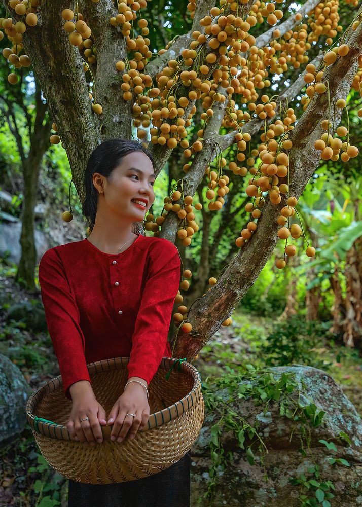 Photograph by Bùi Long