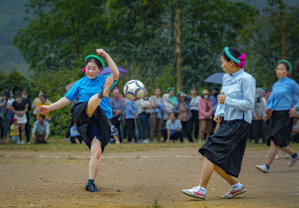 Nét đẹp bóng đá Sán Chỉ