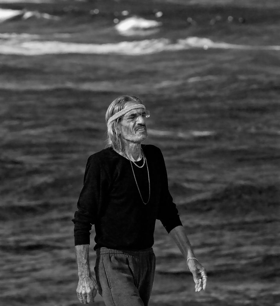 Photograph by Vladimir Sarichev