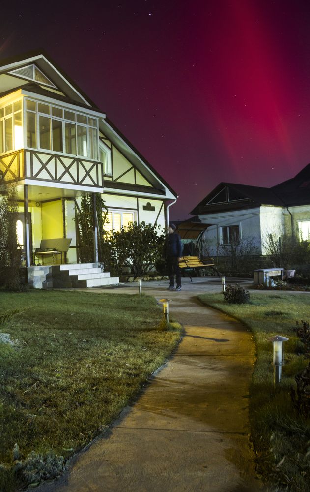 Малиновая Аврора