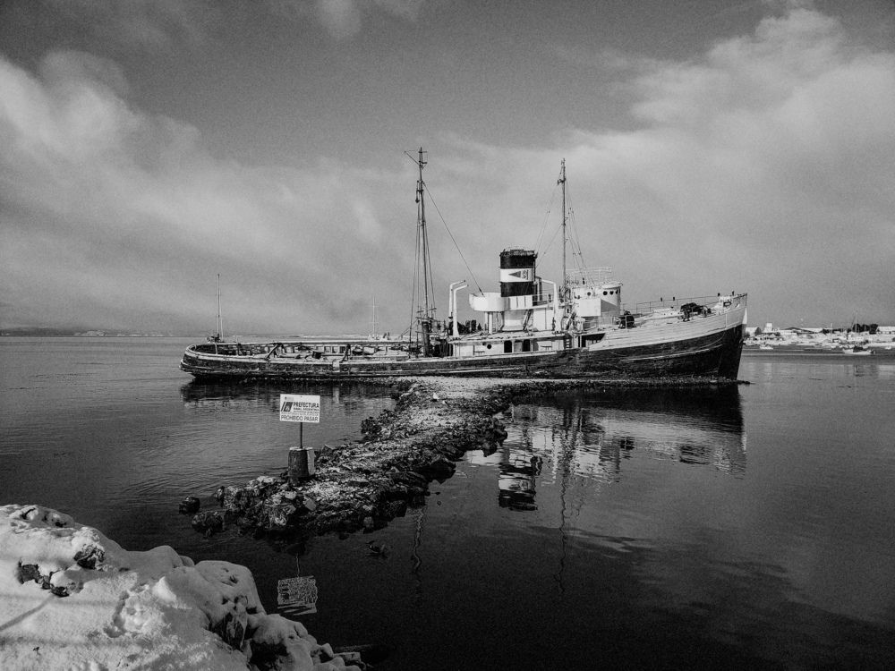 Photograph by Agus Amar