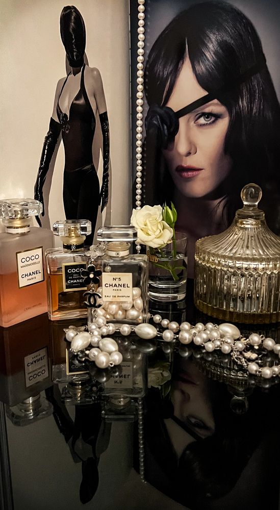 Свет и стекло в натюрморте