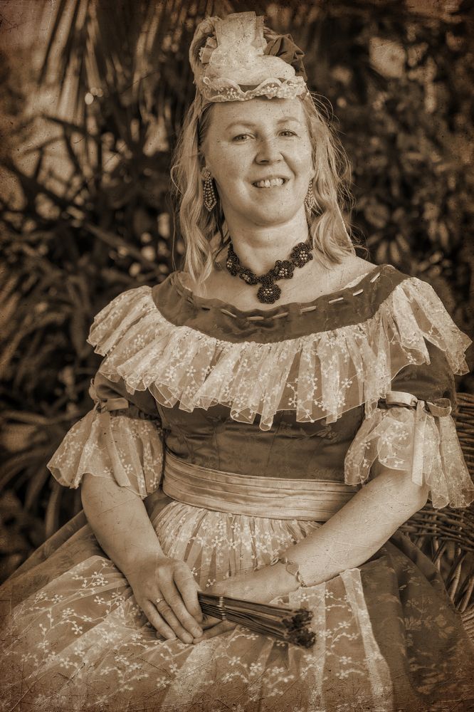 Я имею в виду, я есть. I mean, I am.