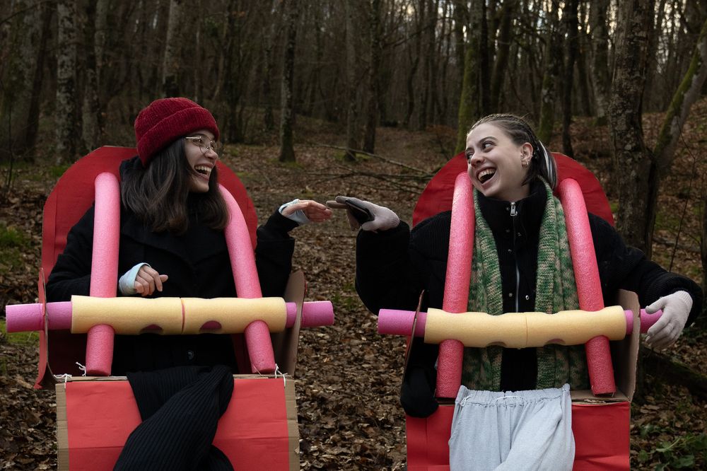 Girls in Roller Coaster